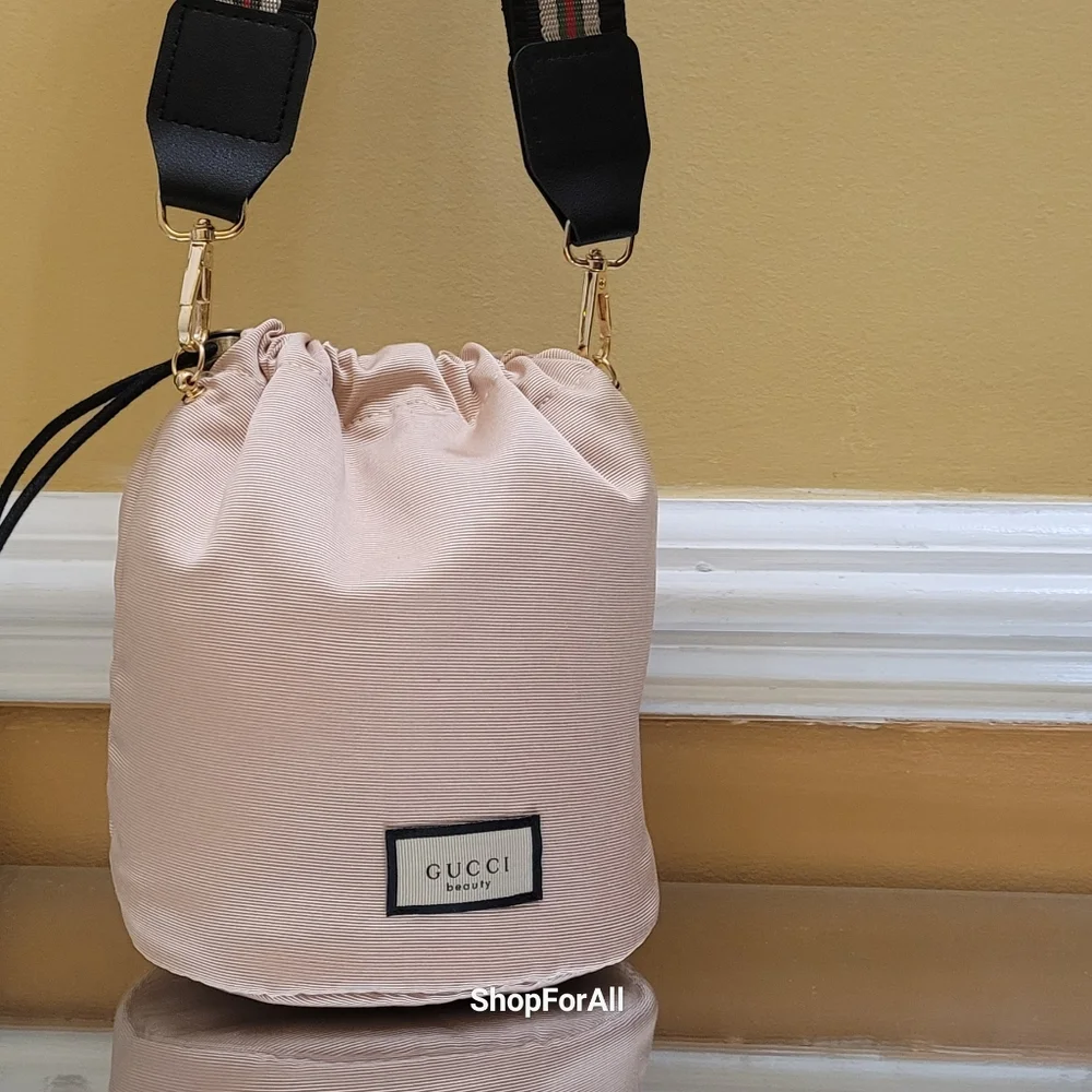 - Gucci - Picture 7 of 11